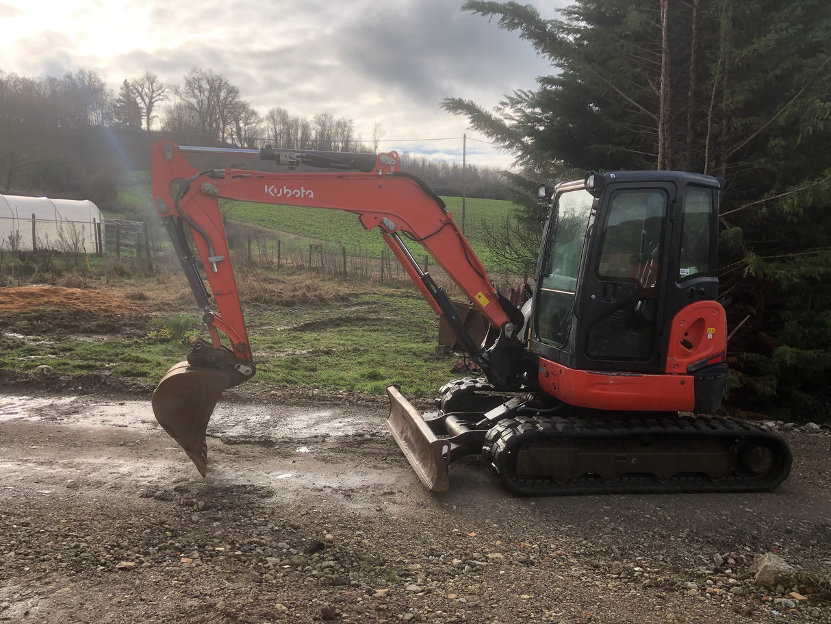 MINI PELLE KUBOTA U48-4