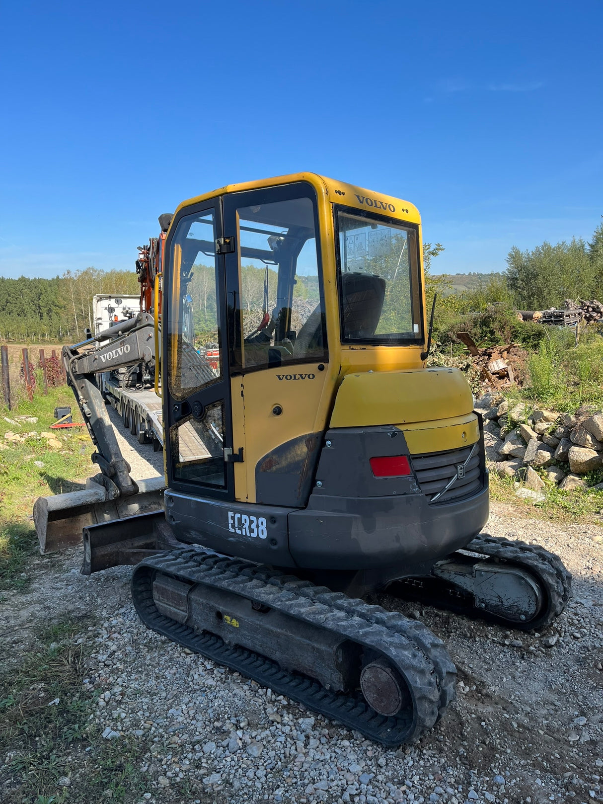 MINI PELLE VOLVO ECR38