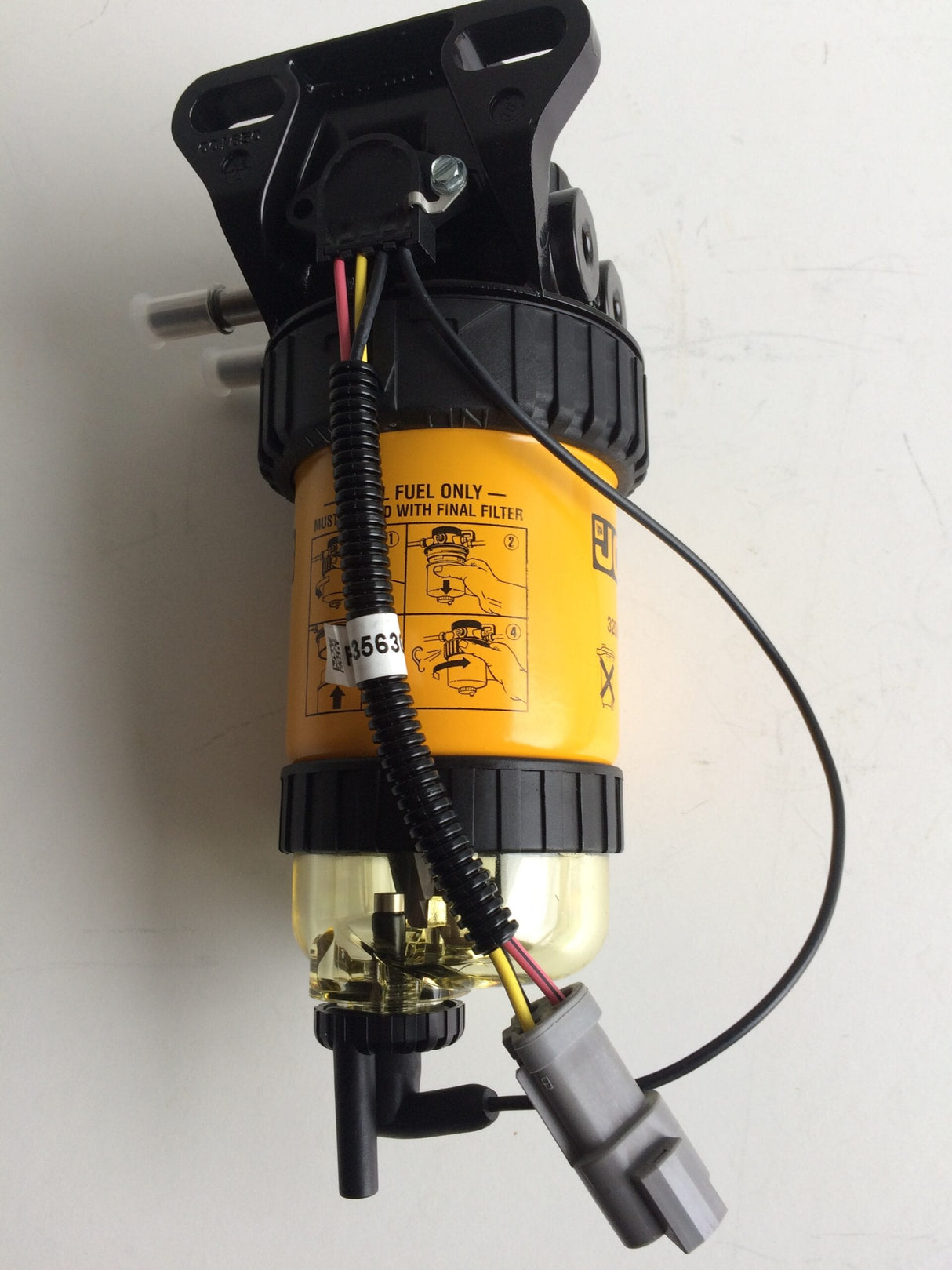 Filtre de carburant Assy JCB 332 / C7113