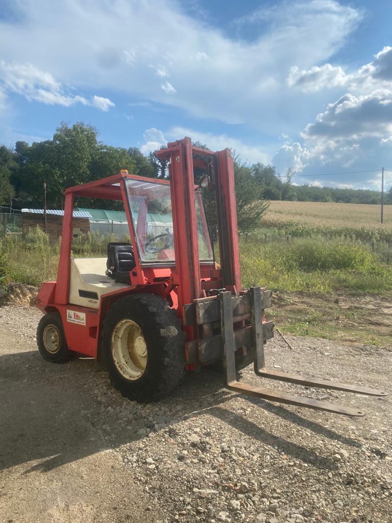 CHARIOT ELEVATEUR MANITOU MCE30H