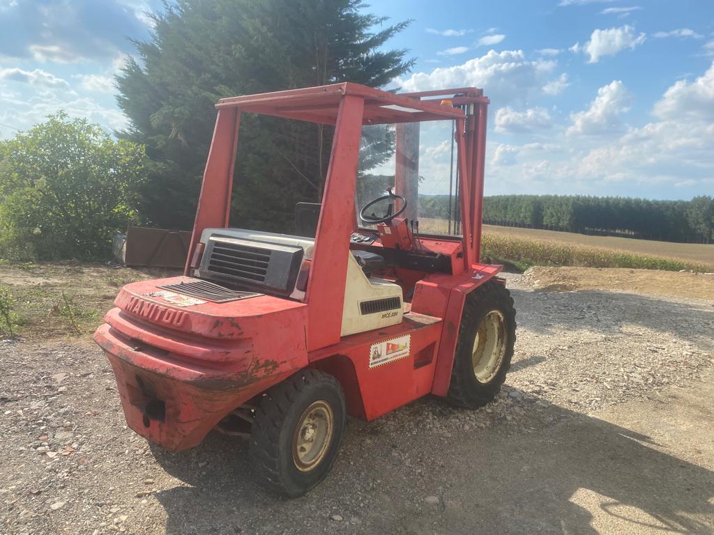 CHARIOT ELEVATEUR MANITOU MCE30H