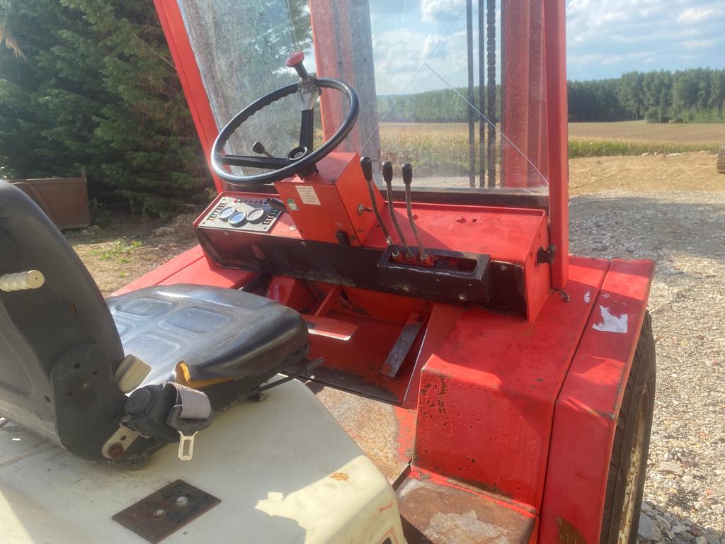 CHARIOT ELEVATEUR MANITOU MCE30H