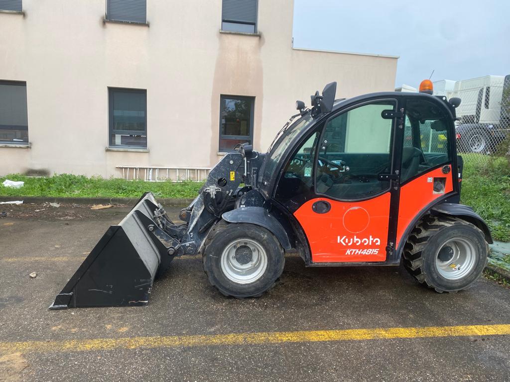 CHARIOT ELEVATEUR TELESCOPIQUE KUBOTA KTH 4815