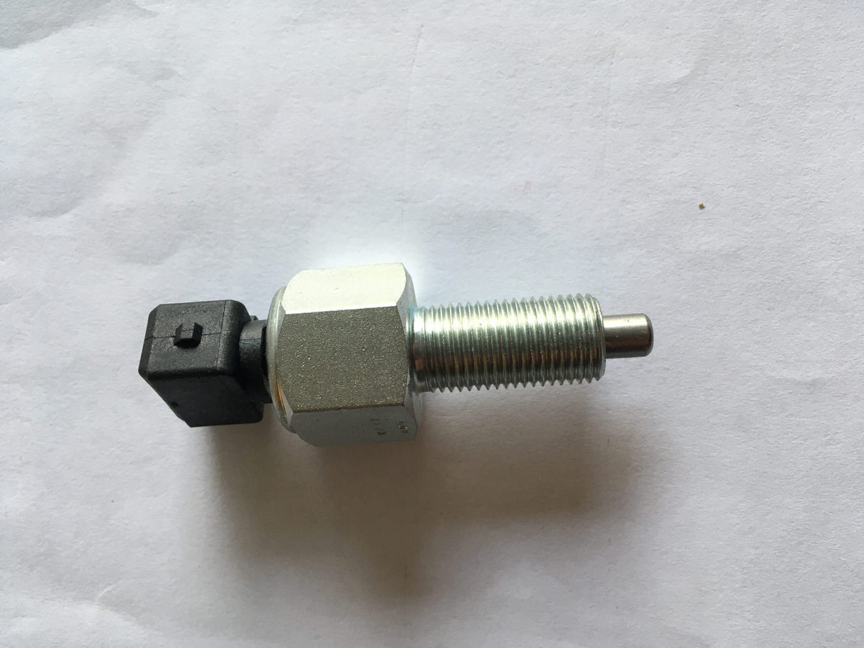 Interrupteur de frein JCB 701/41900