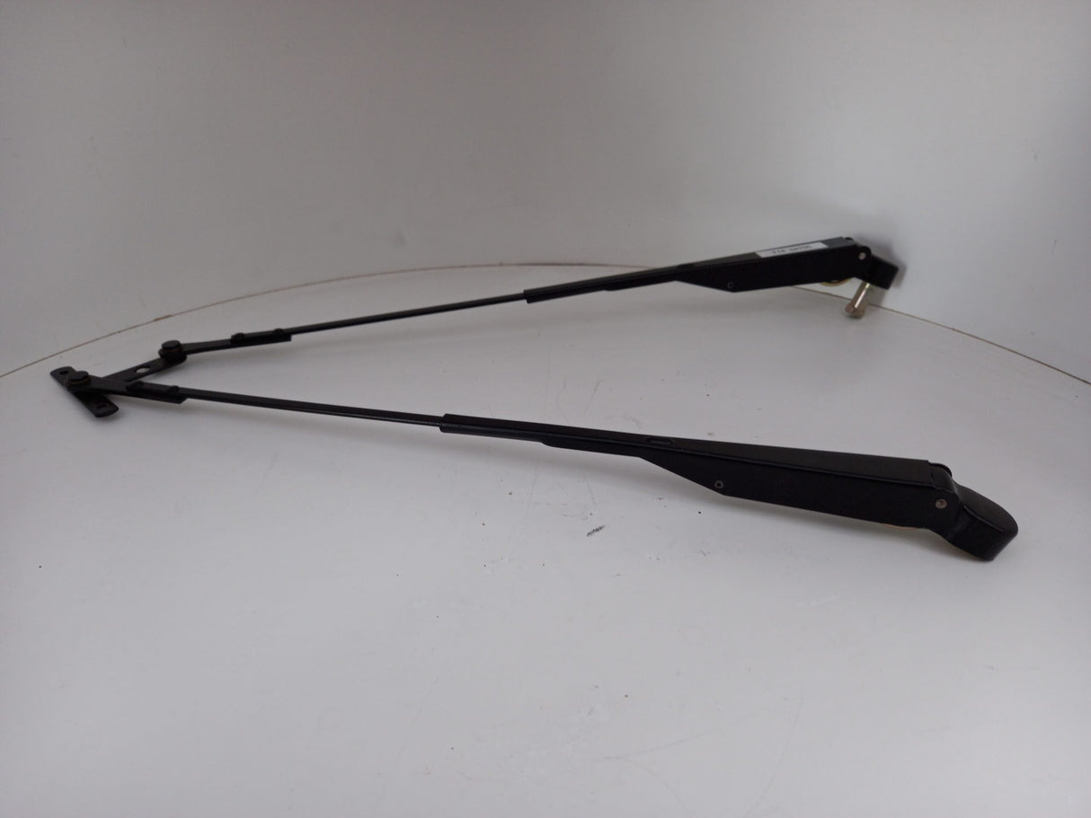 Double essuie-essuie 714/04700 pour s'adapter à JCB