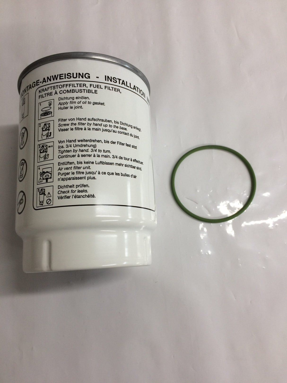 Filtre de carburant 13050733