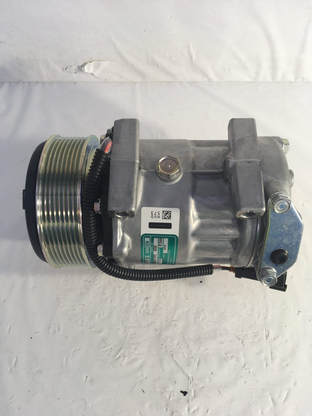 JCB Air Compressor 320/08562