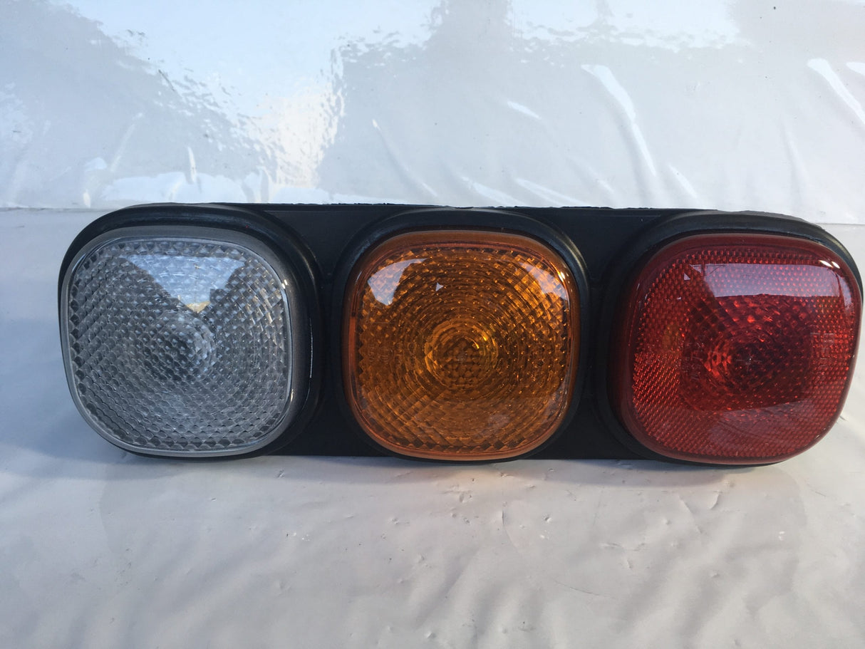 JCB CLUSPER LEAU MAIN gauche 700/50129