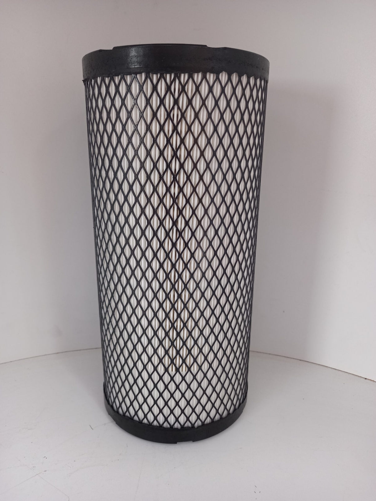 Le filtre à air A3647 remplace SA18148