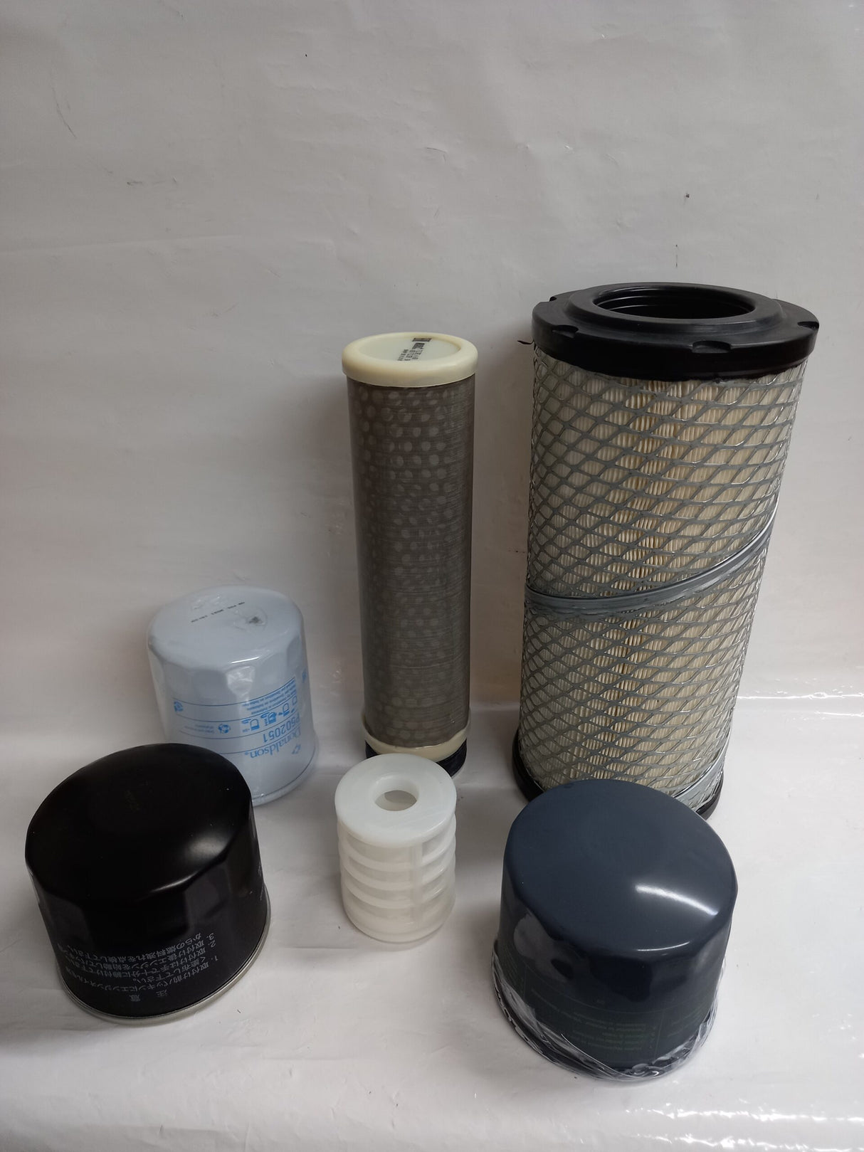 Le kit de filtre en moteur s'adapte à Kobelco SK55SR-6