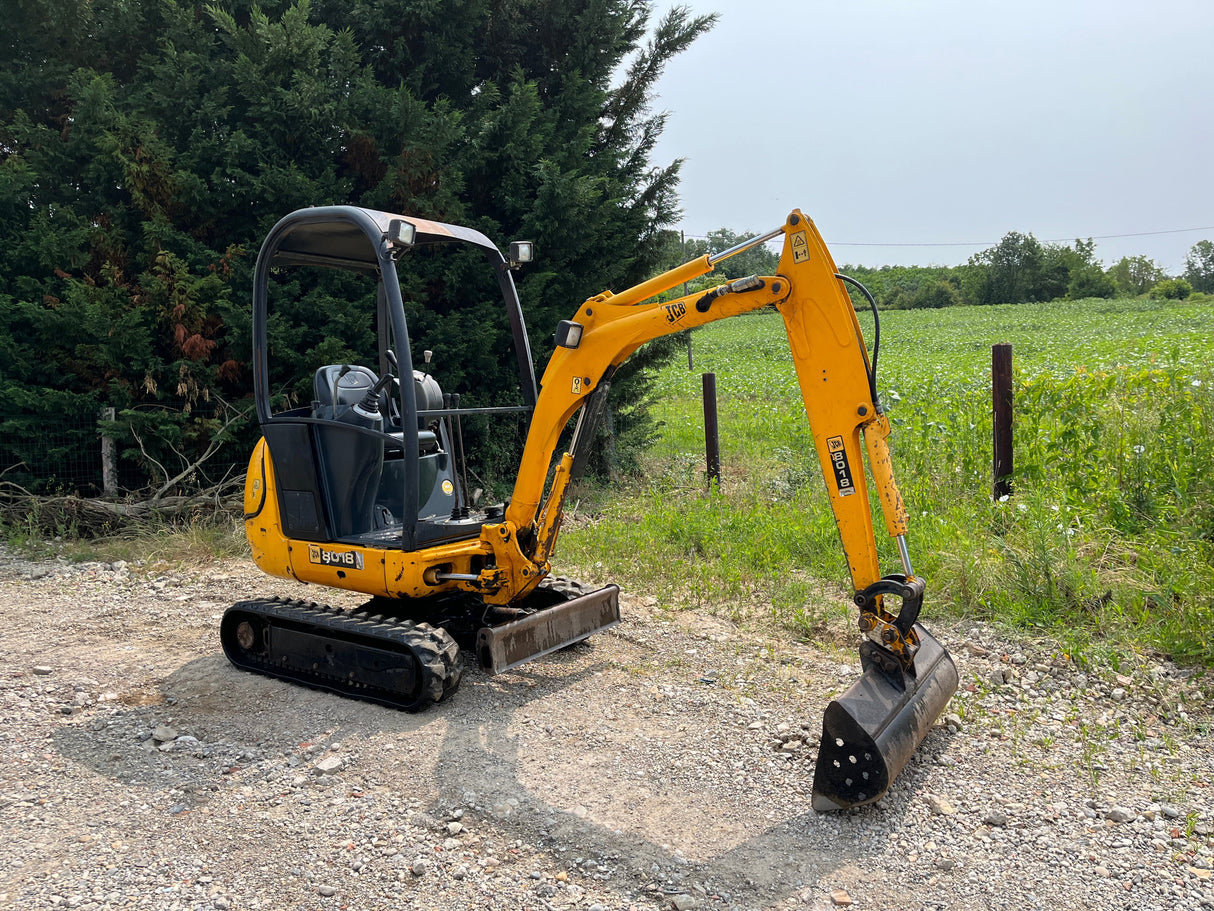 MINI PELLE JCB 8018