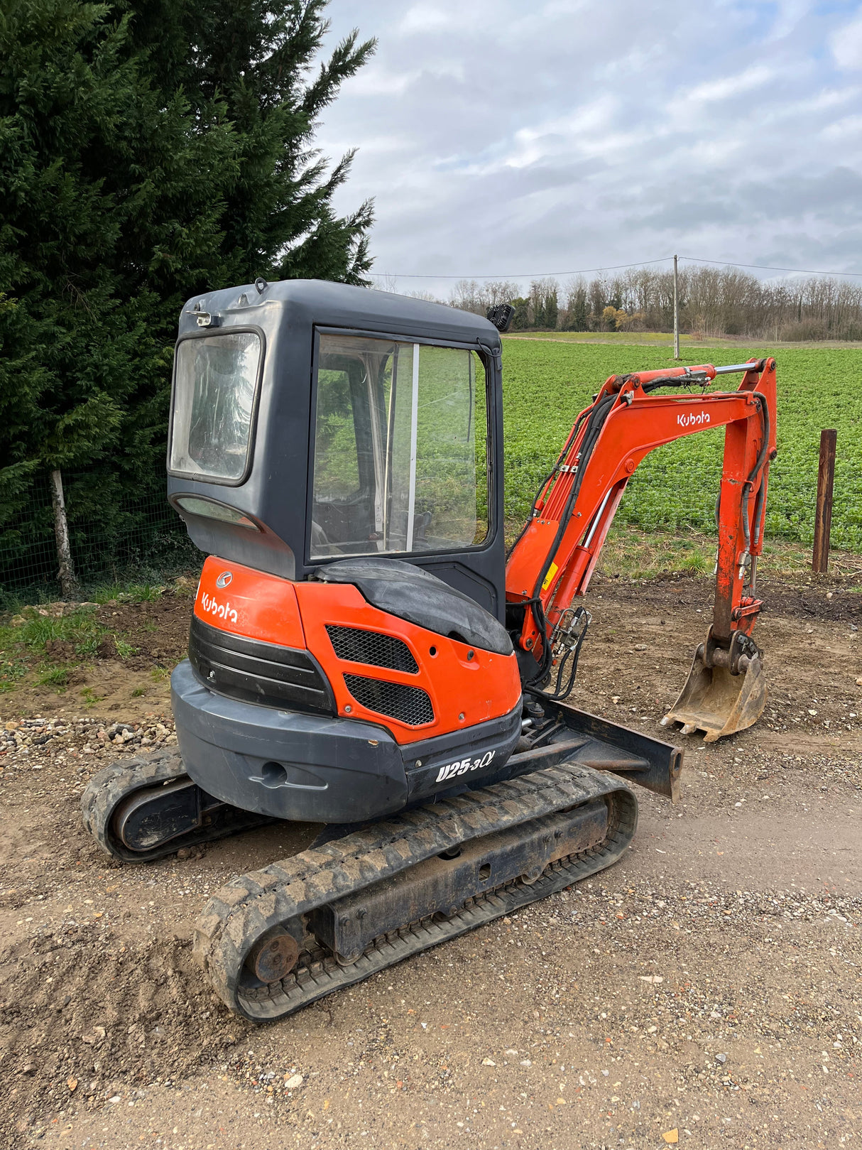 MINI PELLE KUBOTA U25