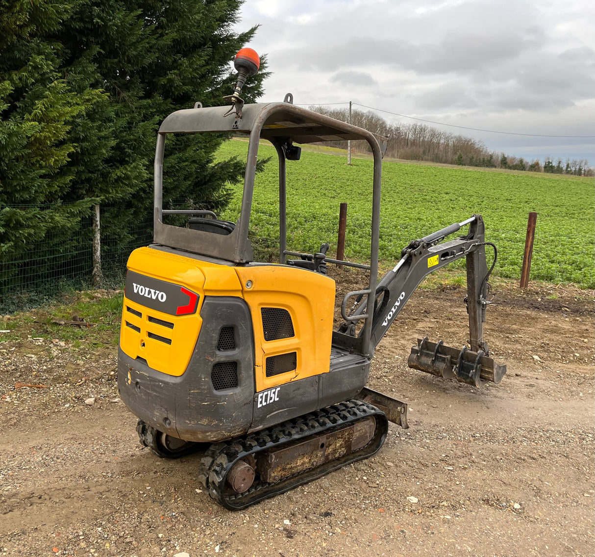 MINI PELLE VOLVO EC15C