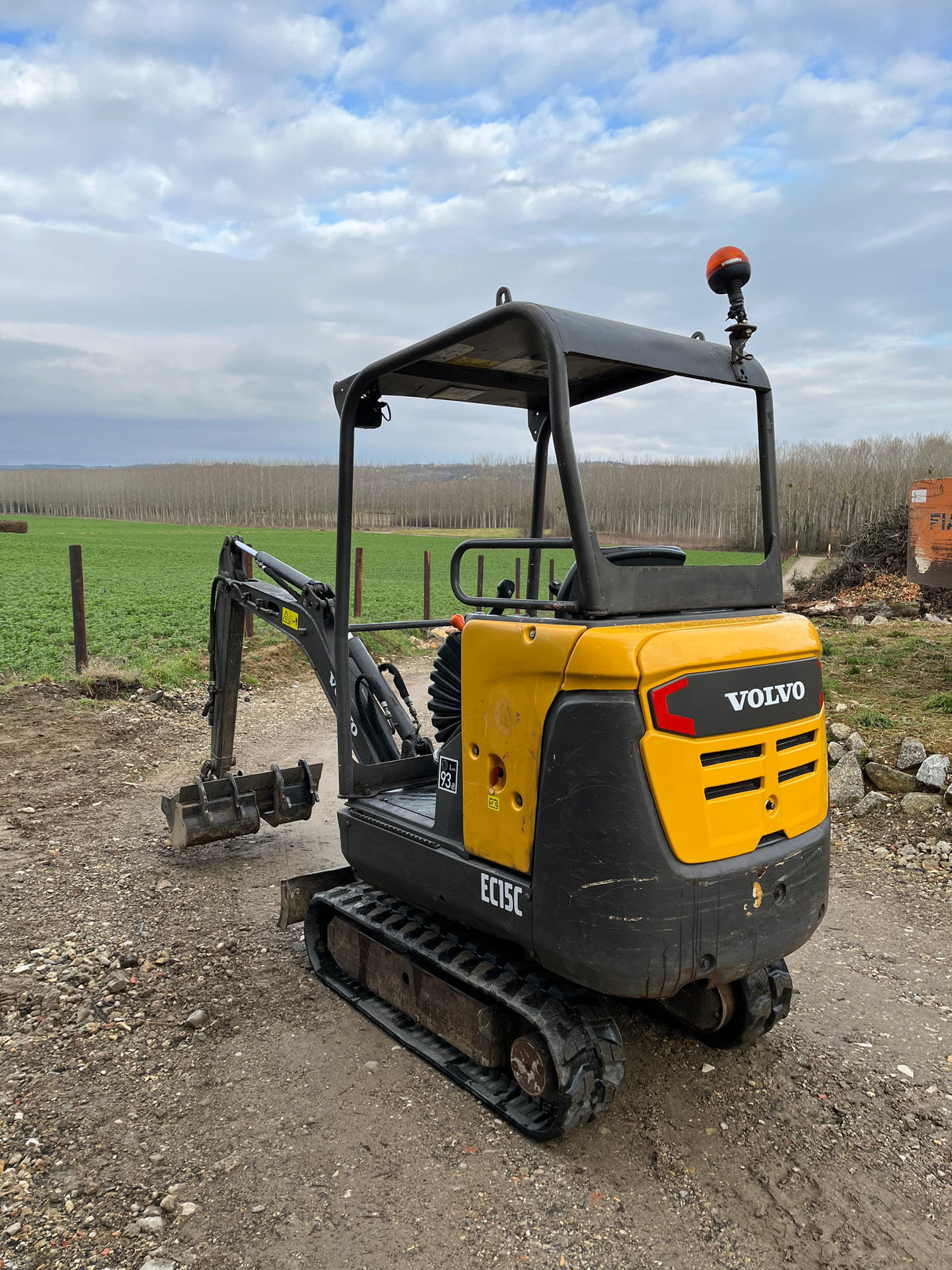 MINI PELLE VOLVO EC15C