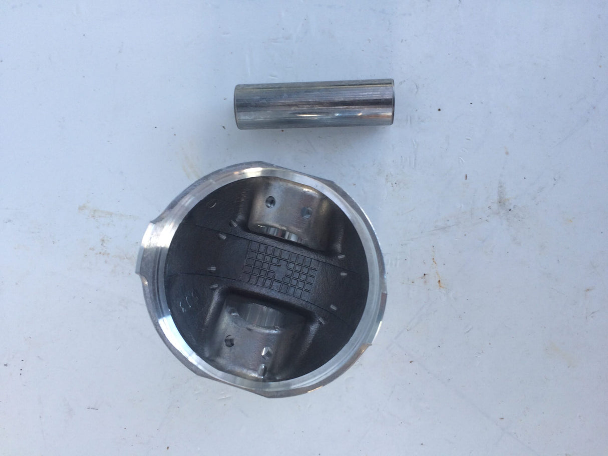 Moteurs à piston et à broches mitsubishi l3e