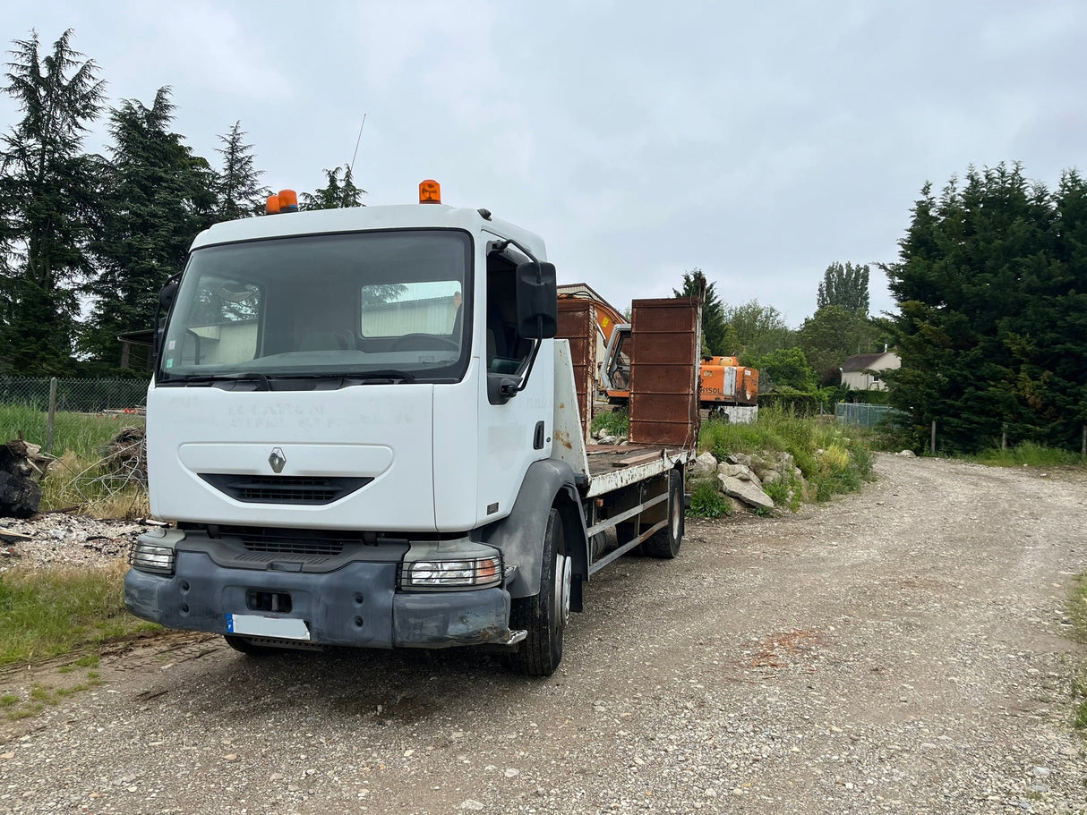 POIDS LOURD RENAULT MIDLUM