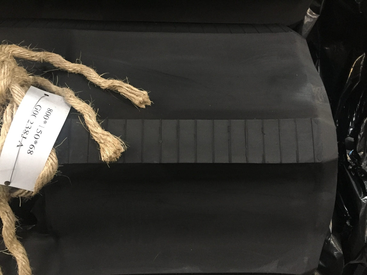 Piste en caoutchouc 700x100x98