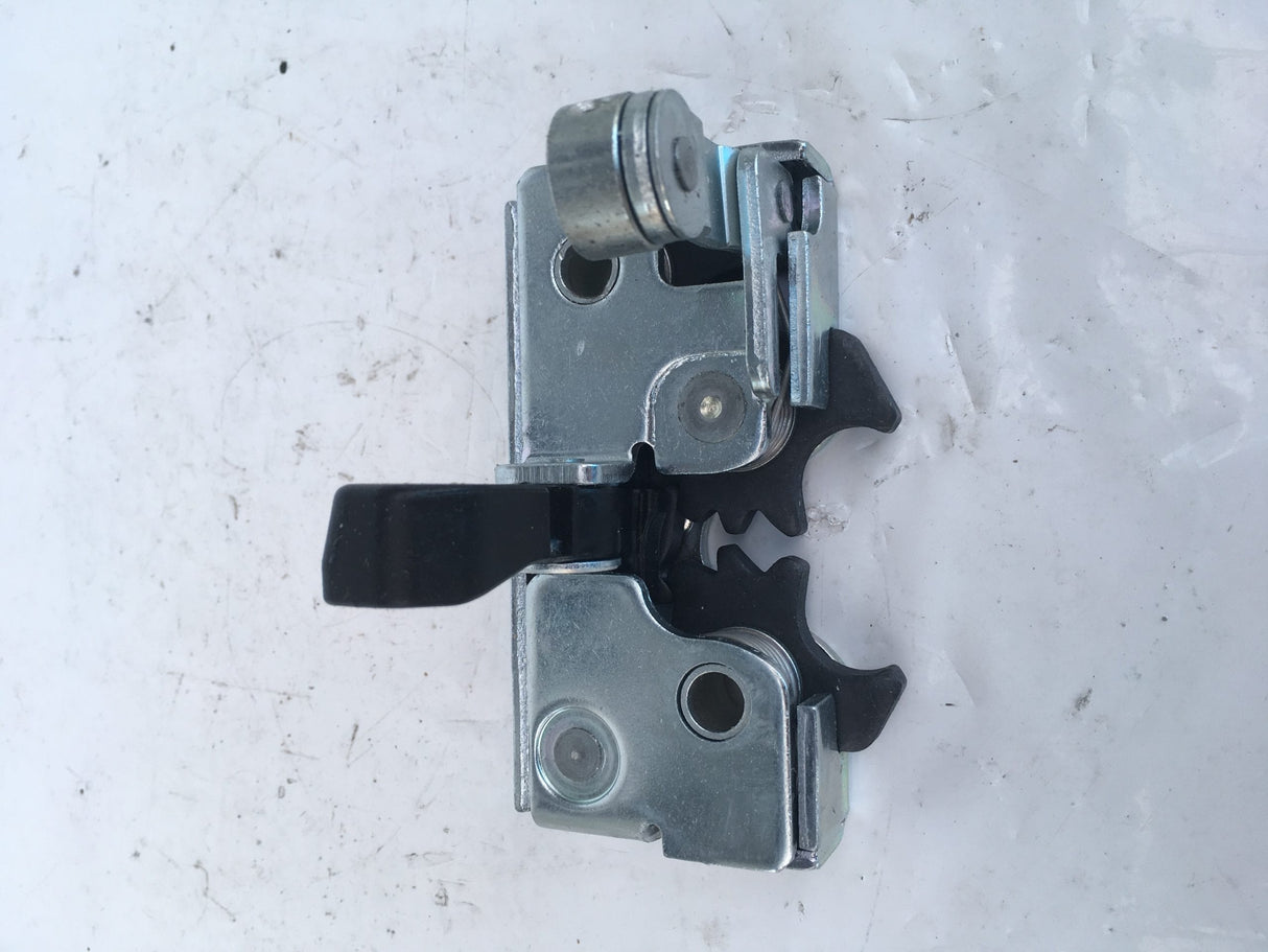 332 / A9108 Latch de porte