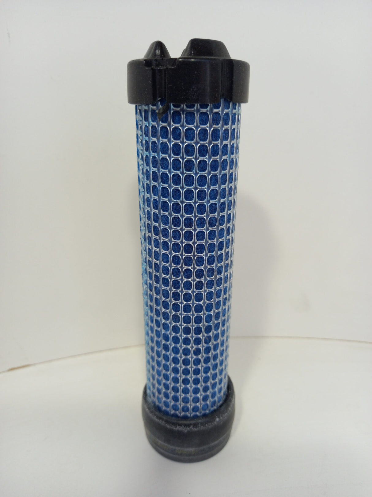 Le filtre à air intérieur remplace AF25967