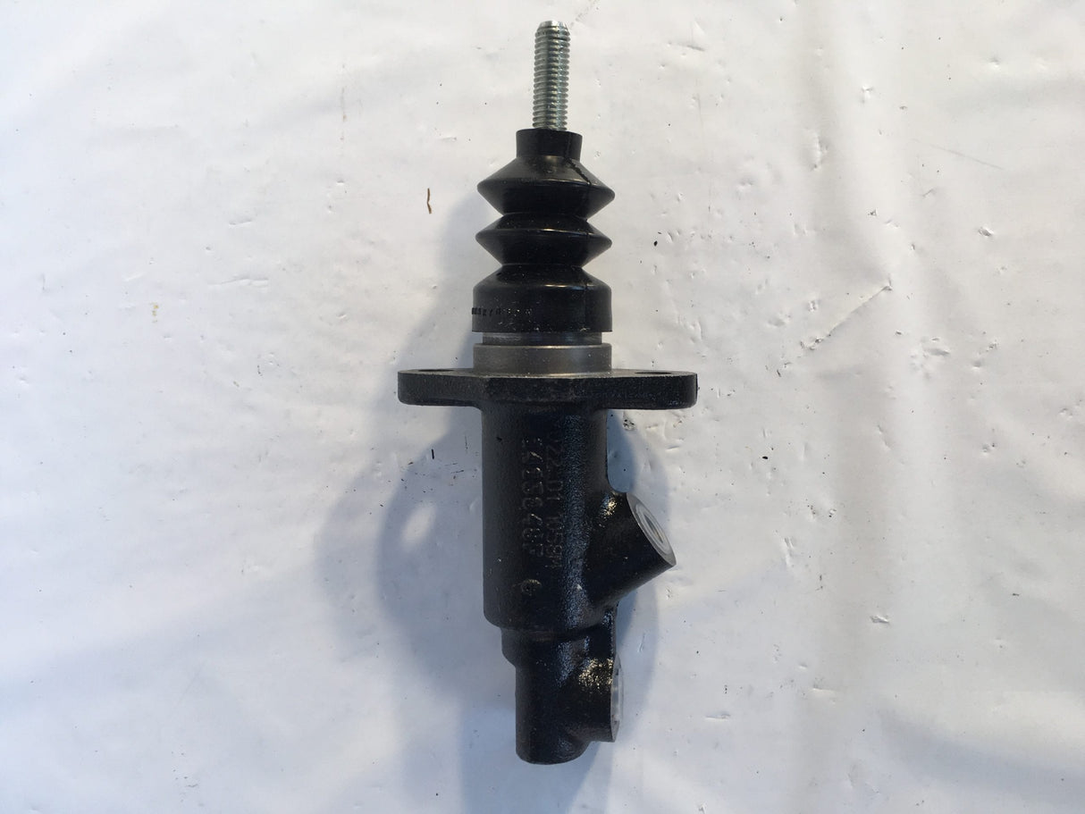 15/107000 JCB Cylinder Brake Servo