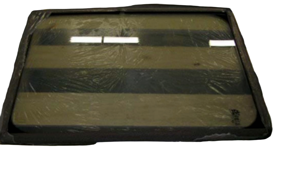 vitre arriere de cabine s'adapte sur JCB 802.7 8052 8060