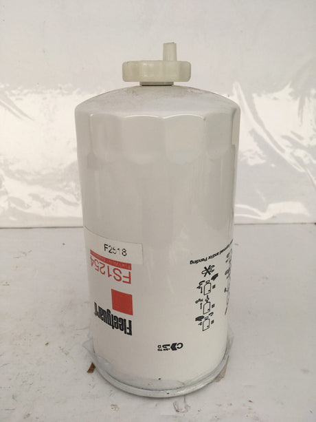Filtre de carburant du moteur WK950 / 6