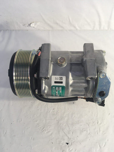 JCB Air Compressor 320/08562