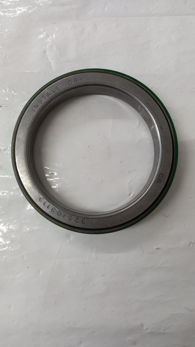 Le joint de vilebrequin avant s'adapte à JCB 3CX