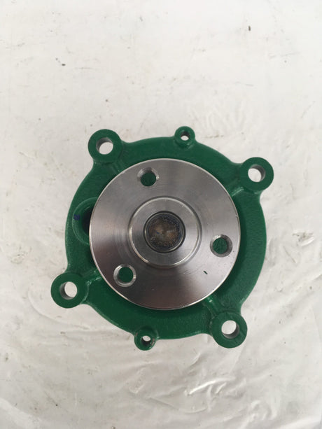 Pompe à eau Volvo EC140B