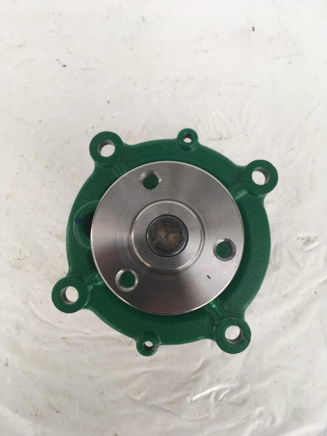 Pompe à eau Volvo EC140B